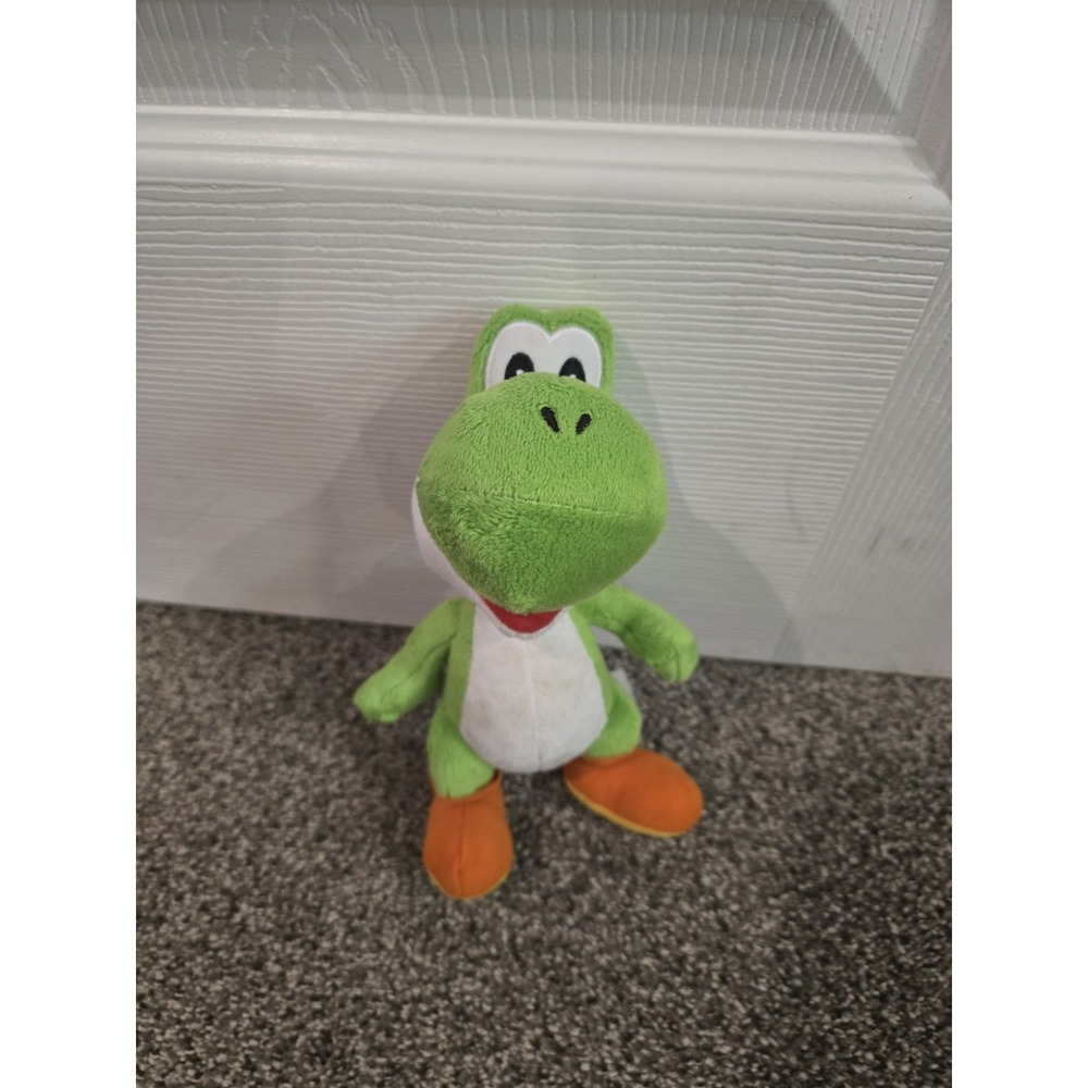 Mario World Yoshi Plush 8 In